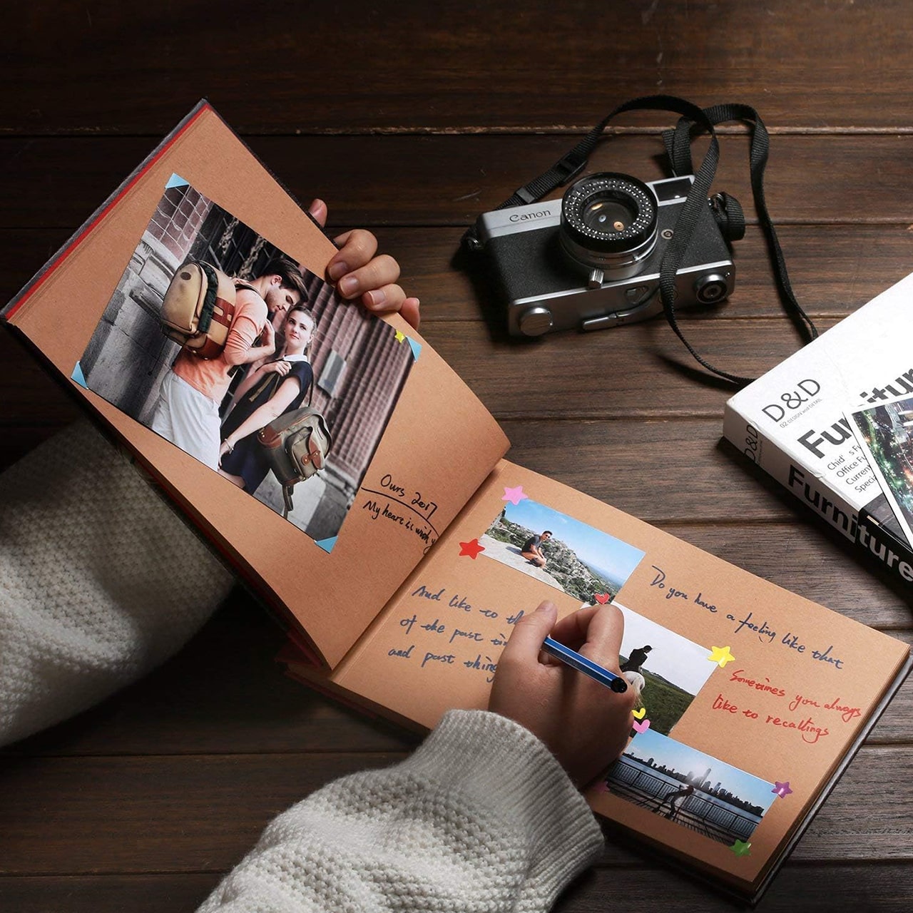 With 40 pages, the AdventureBook allows you to store your favourite memories!