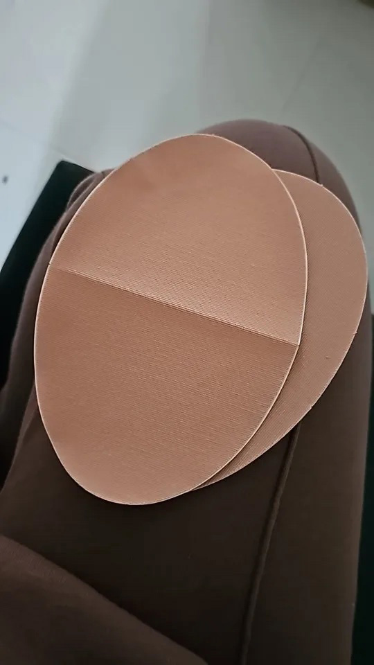 AntiChafing, self-adhesive protection to prevent chafing between the thighs (2 pieces) - Image 9