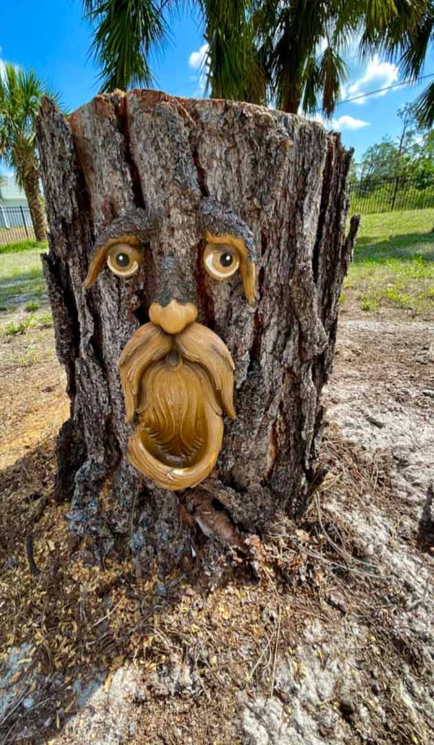 BirdFeeder, a tree decoration in the shape of a face that is also a bird feeder - Image 9