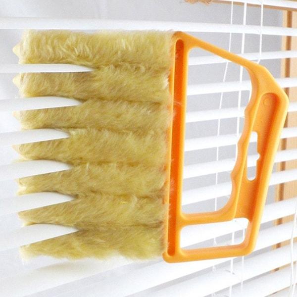 BlindsBrush – microfibre brush for cleaning both sides of blinds - Image 4