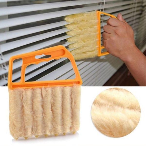 BlindsBrush – microfibre brush for cleaning both sides of blinds - Image 5