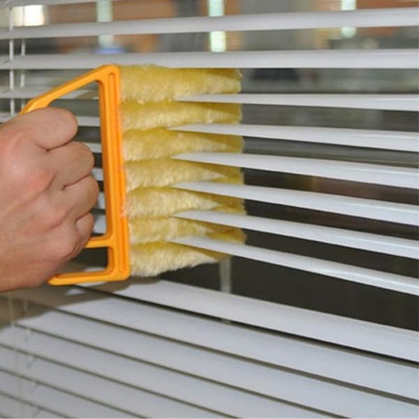 BlindsBrush – microfibre brush for cleaning both sides of blinds - Image 7