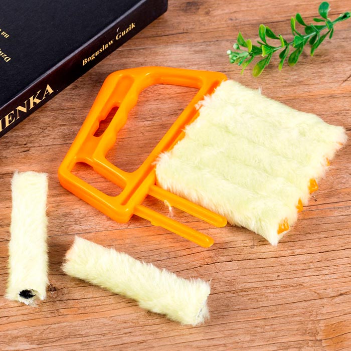 7 quality microfibre brushes make cleaning 2 times faster!