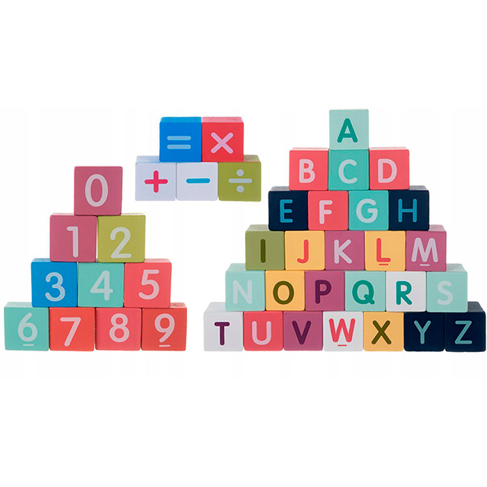 BlockCity, a set of blocks in different shapes with a handy box and play mat - Image 5
