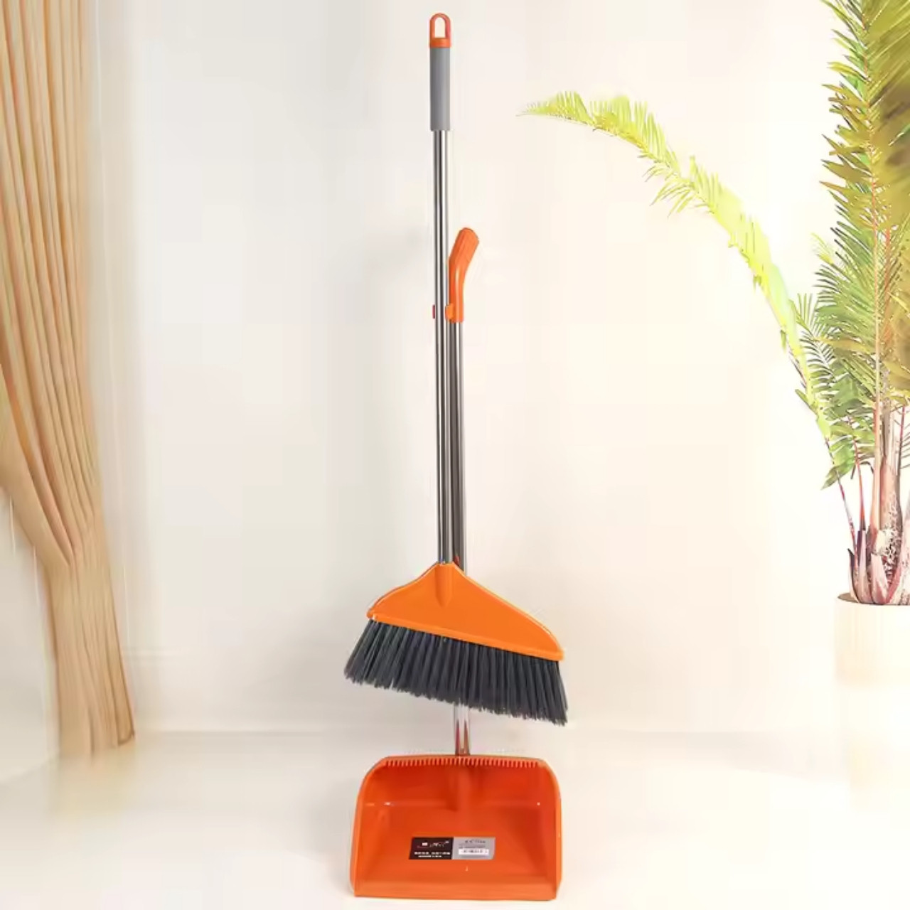 Broom, the innovative broom and dustpan set - Image 9