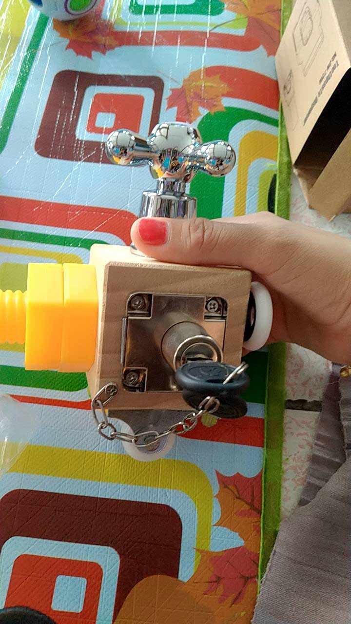 BusyCube, a 7-in-1 didactic toy that stimulates all areas of a child's development - Image 10