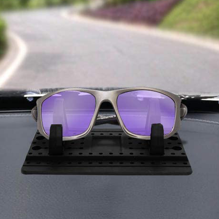 CellphoneMat, silicone non-slip smartphone holder - Image 4