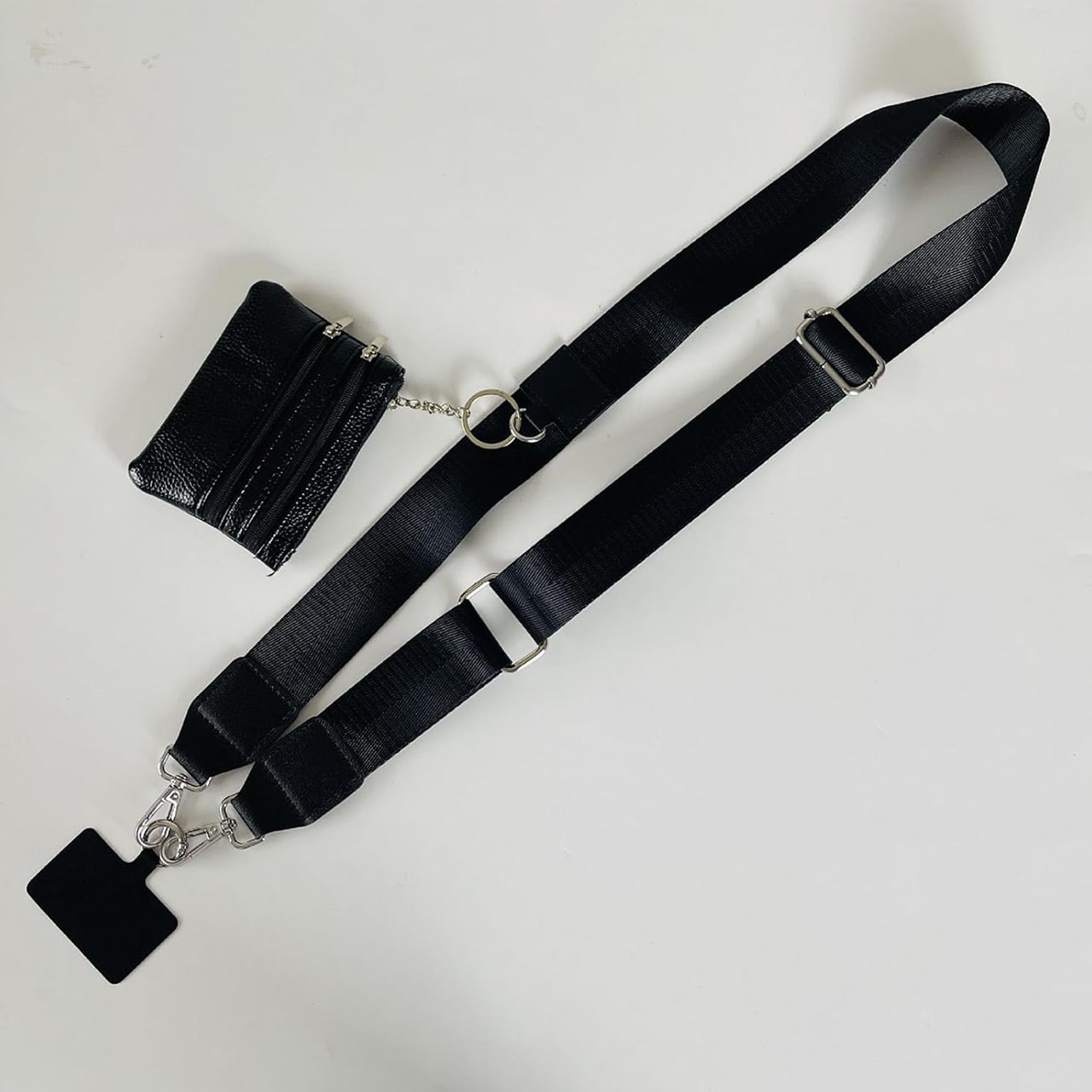 ClipGo, a strap to help you carry your phone - Image 4