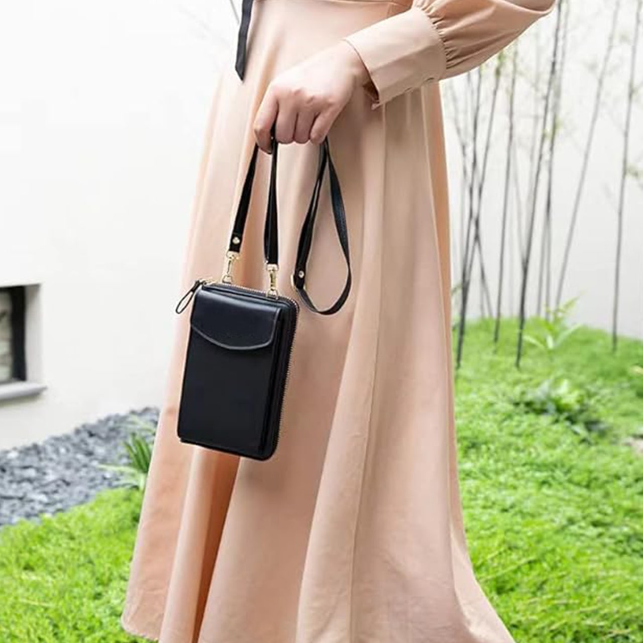 ClutchWallet, the minimalist women's handbag - Image 3