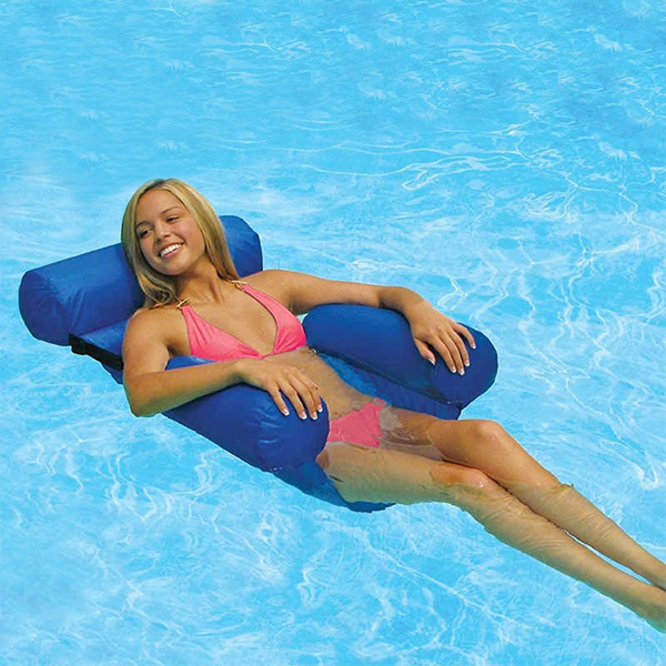 THE INFLATABLE ARMCHAIR FOR THE PERFECT HOLIDAY