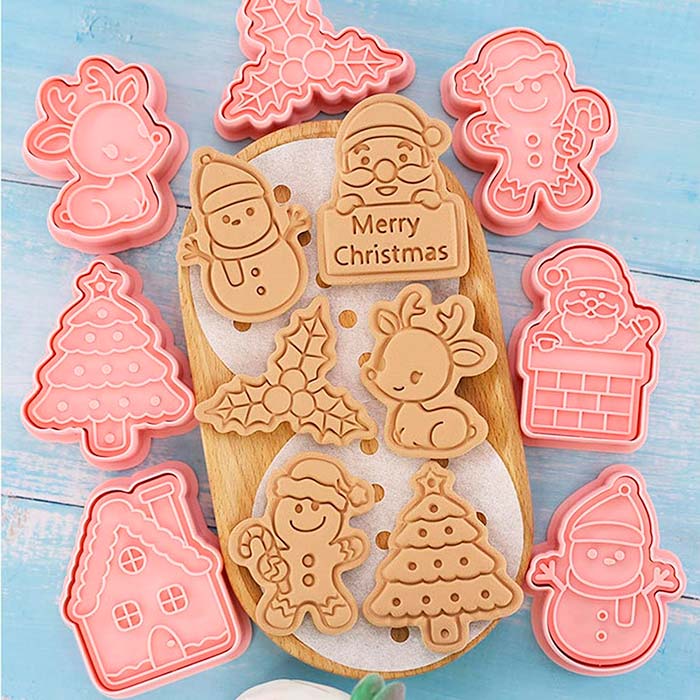 Christmas cookie cutters are the best tools for those who love the festive spirit!