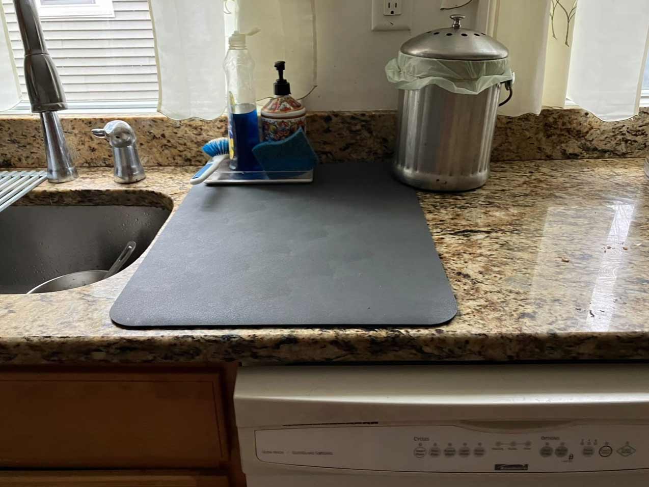 DishDry, the quick-drying draining mat - Image 9