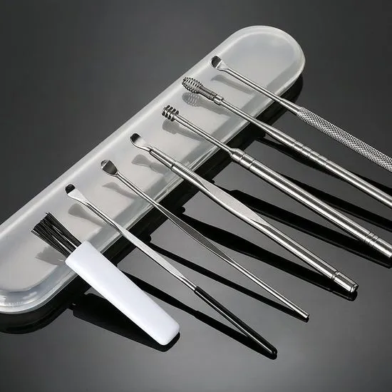 EarCleaningKit, 7-piece set with accessories for safe ear cleaning