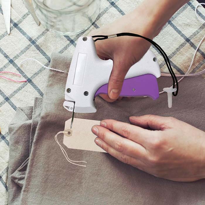 FixStich, the mini garment repair machine - Image 10