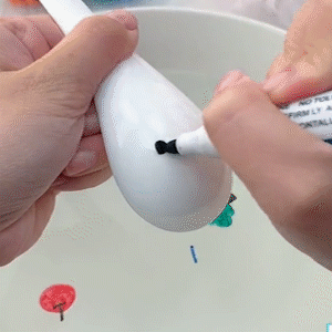 Draw fun designs that will float on water
