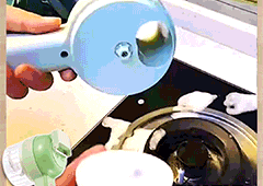 The cordless electric chopper and slicer has 2 practical bowls