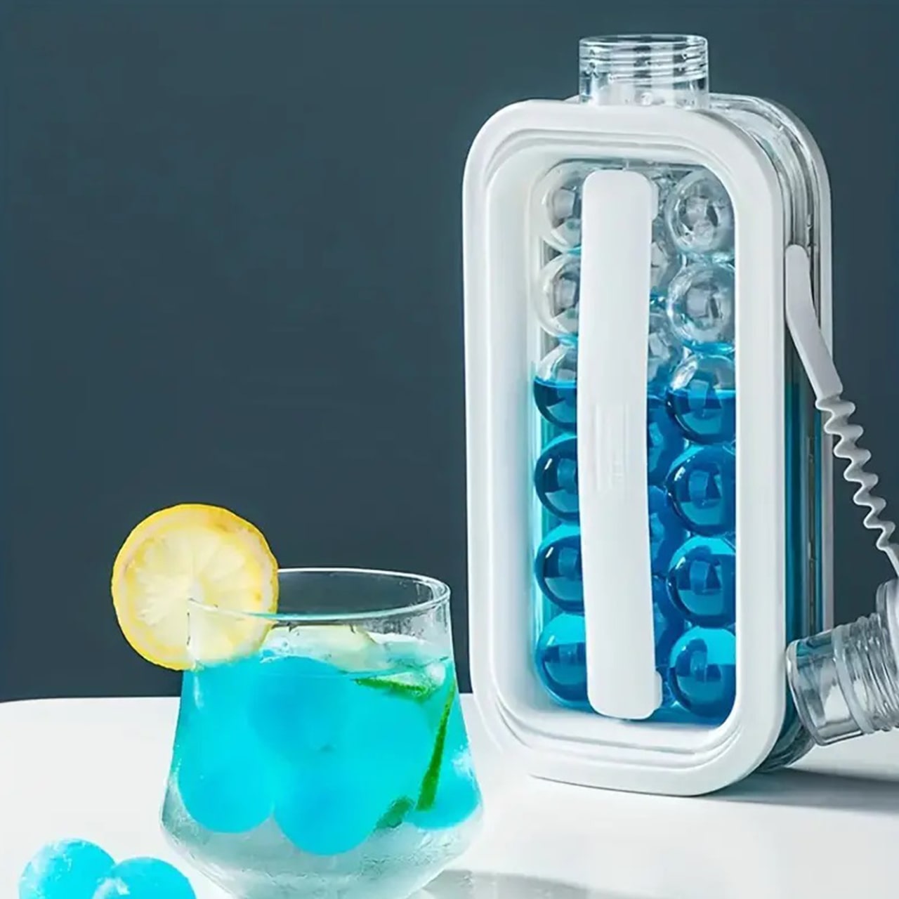 Freezy, model for making ice balls - Image 9