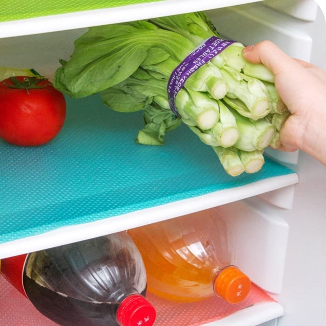 Thanks to the high quality of the material, you can use it over and over again - without trapping stains or odours.