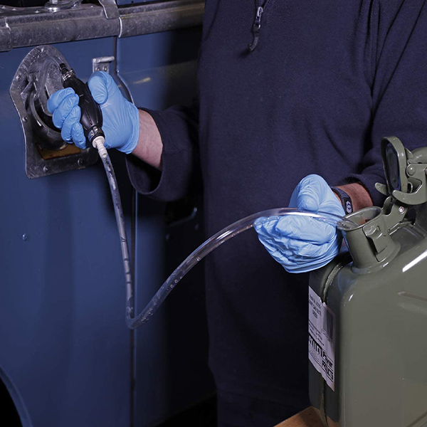 FuelSucker, a hand pump for transferring fuel, oil and other liquids - Image 4