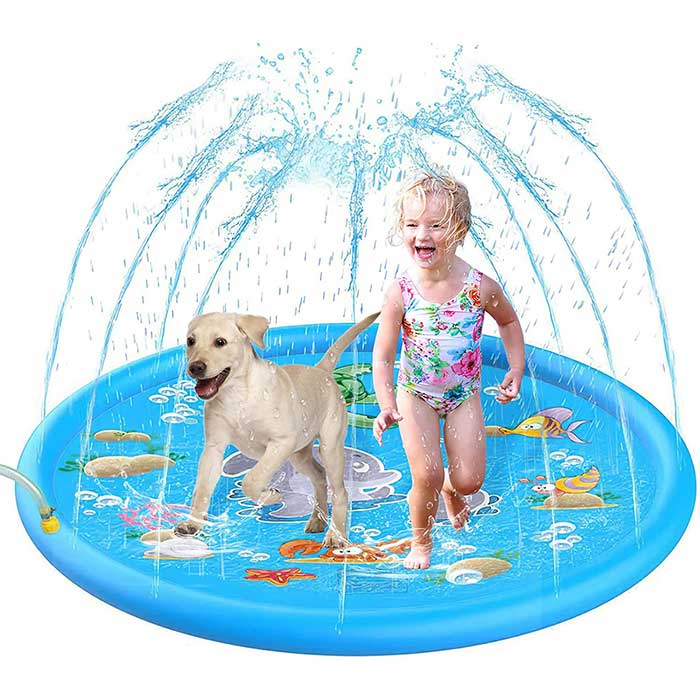 Portable swimming pool with fountain