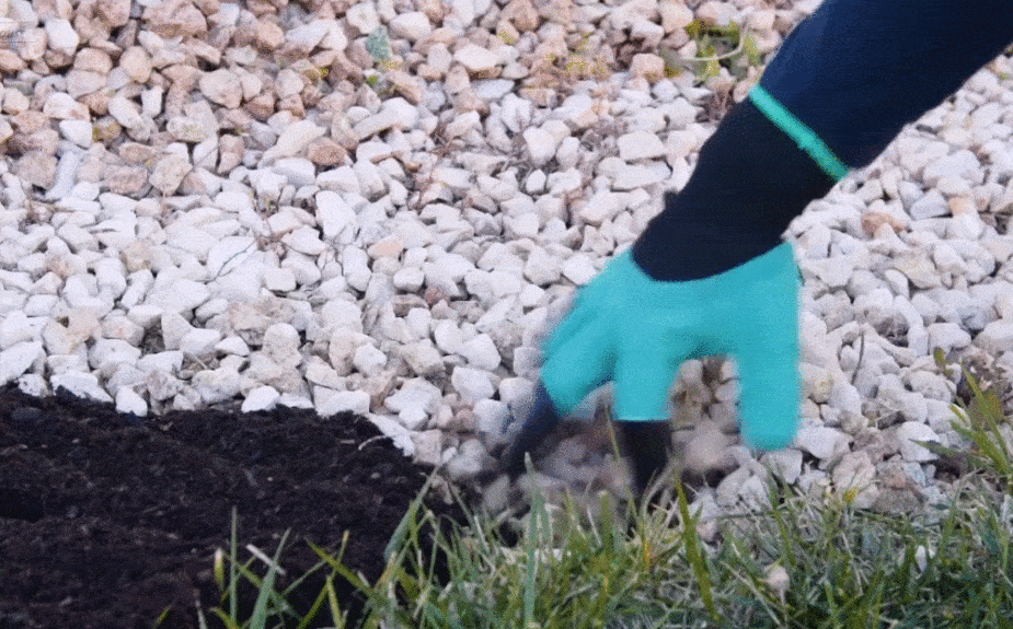 Gardenstar Garden Gloves with Plastic Claws - Image 3