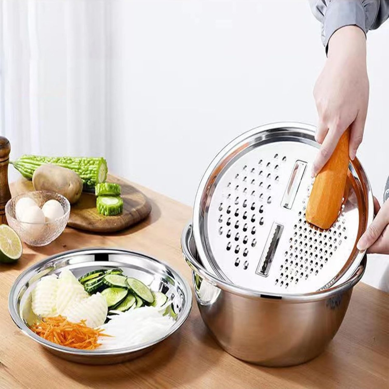 GraterBowl, 8-in-1 multi-purpose kitchen scraper with bowl - Image 8