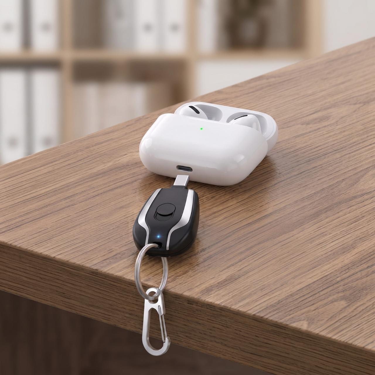 Mini portable phone charger, KeyCharger - Image 10
