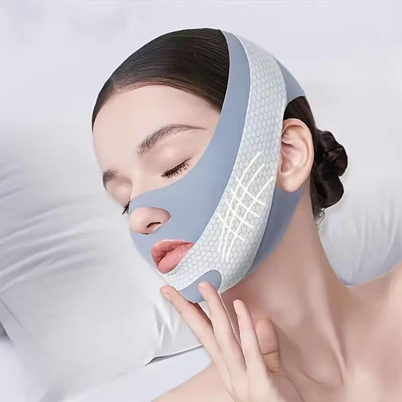 LiftFace, the face lifting tape - Image 7