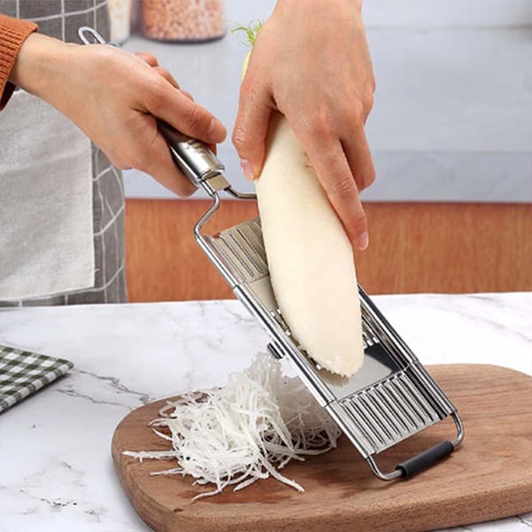 MultiSlicer, multi-purpose vegetable slicer with ergonomic handle and 3 different blades - Image 8