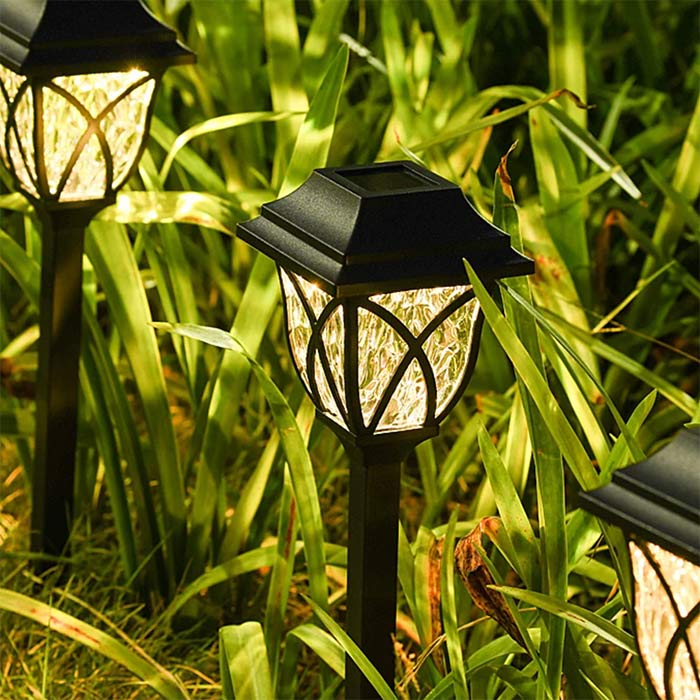 Easy to install in the ground.
