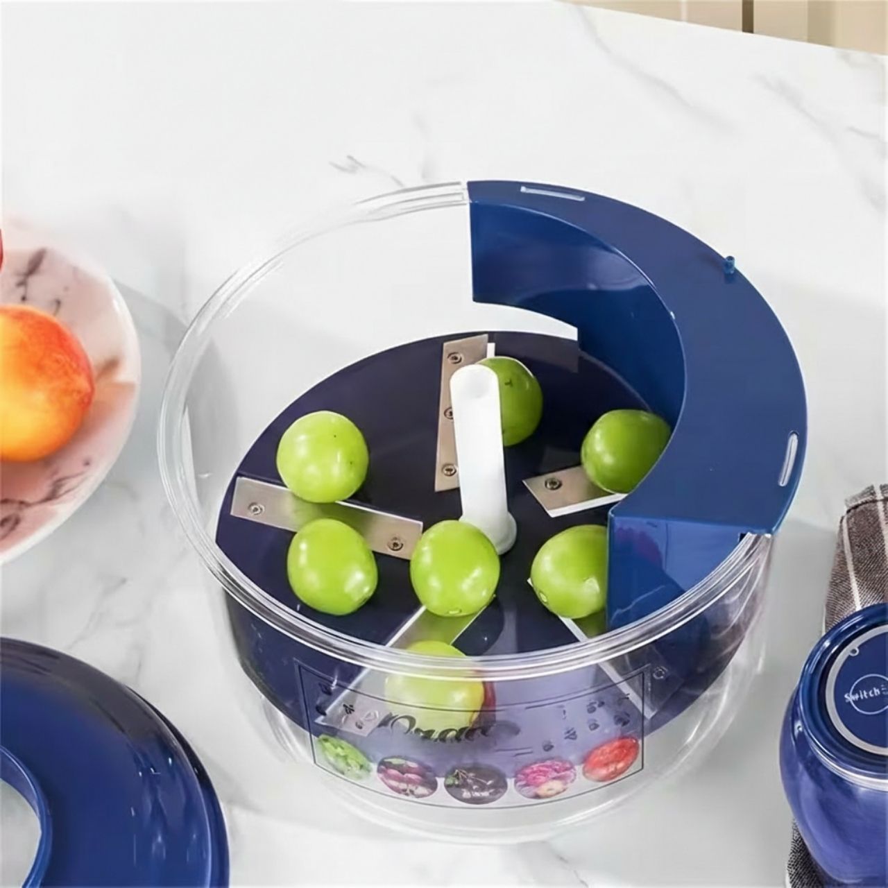 PeelStar, the cordless peeler for smaller fruit and vegetables - Image 4