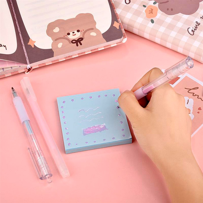 You can use the glue pen as a traditional glue or for creative projects.