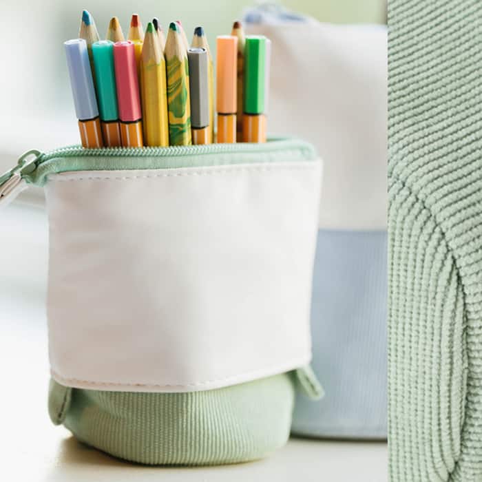 PopUpCase, a freestanding pen with pull-out design - Image 4