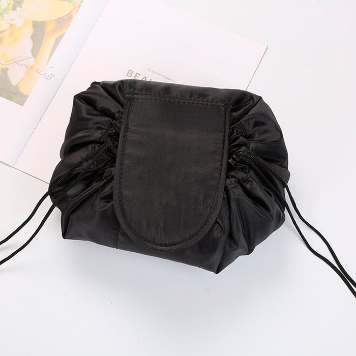 Pouch, a woman's pouch for storing various accessories - Image 3