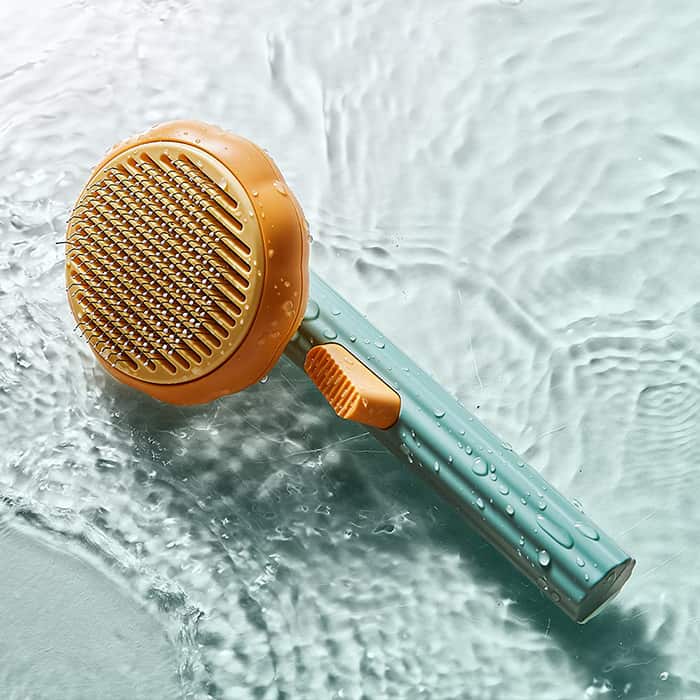 PumpkinComb, pet brush with easy clean button - Image 7