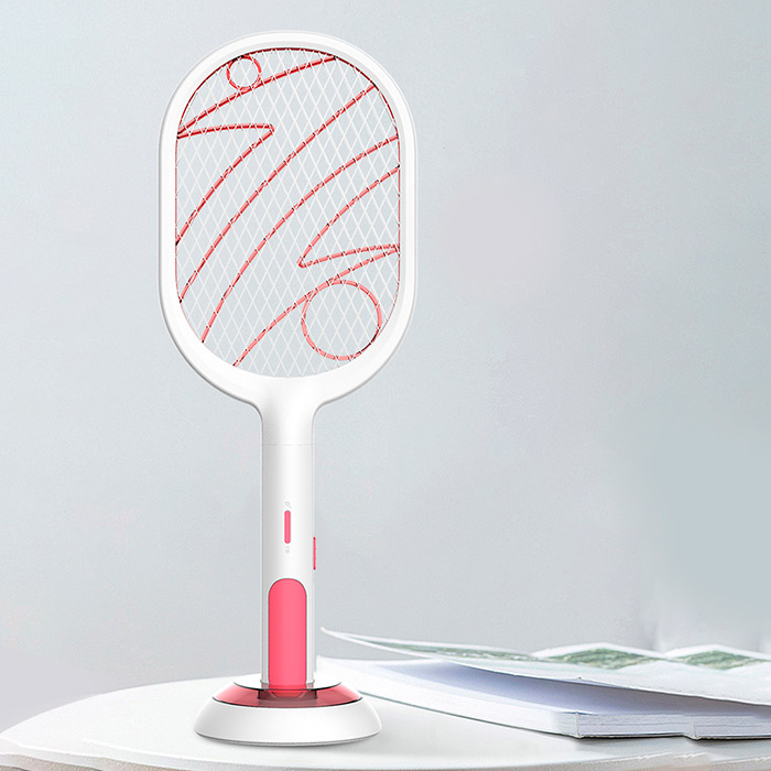 The light emits a violet light that attracts mosquitoes and has an electric net that kills mosquitoes too!