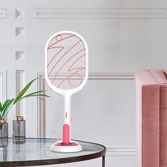 The mosquito trap is made of a safety net and an electric net - the safety net makes sure you don't get shaked, and the electric net inside kills mosquitoes.