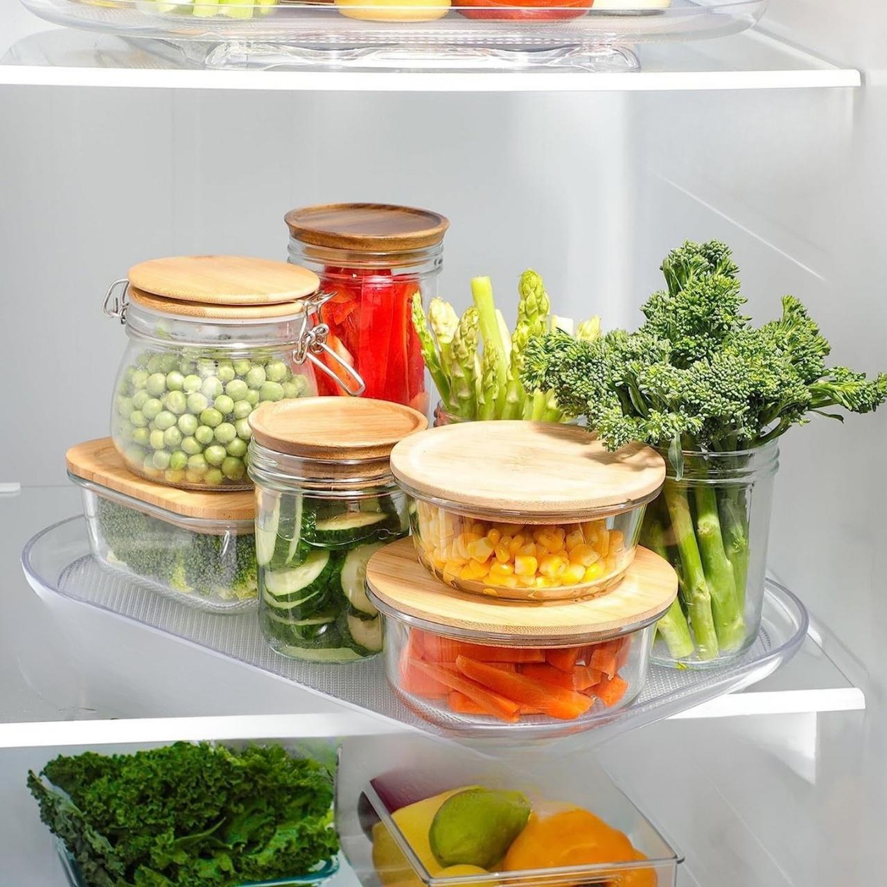 The fridge organiser is the perfect solution for optimising the space in your fridge!