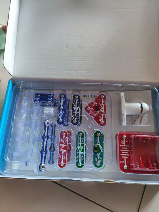 ScienceKit, a didactic toy where the child learns the basics of electricity (17-piece world) - Image 10