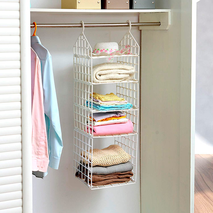 Simply hang the 5-shelf shelf in a cupboard or on a hanger and save space!