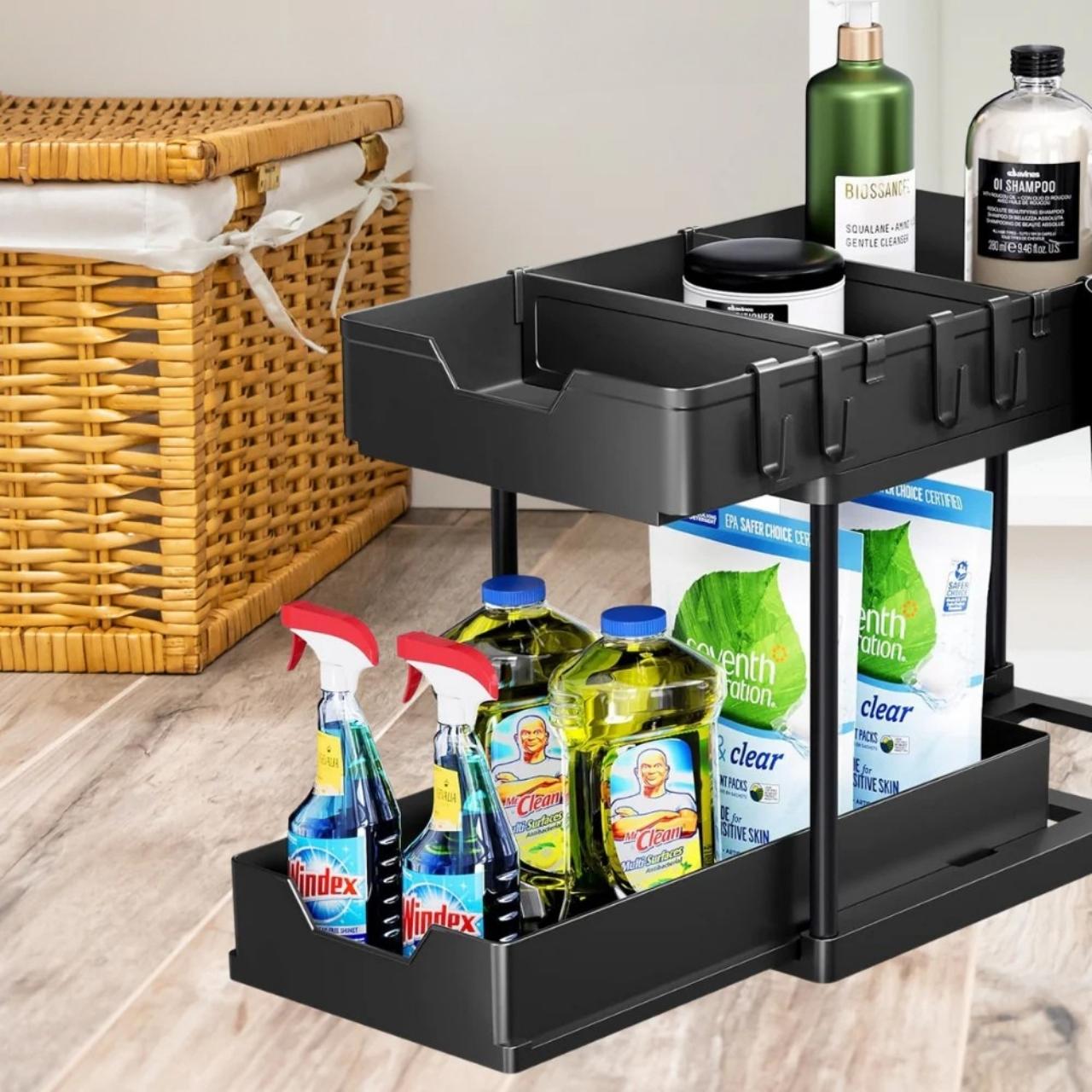 The included hooks are ideal for hanging sponges, kitchen utensils or towels - everything is always close at hand.