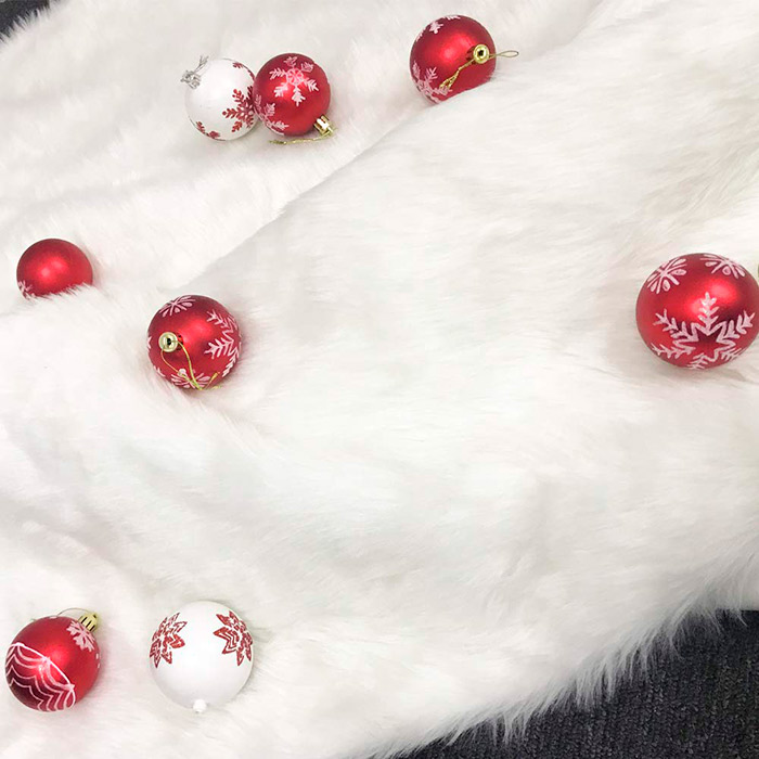 SnowRug, a winter carpet in faux fur - Image 5