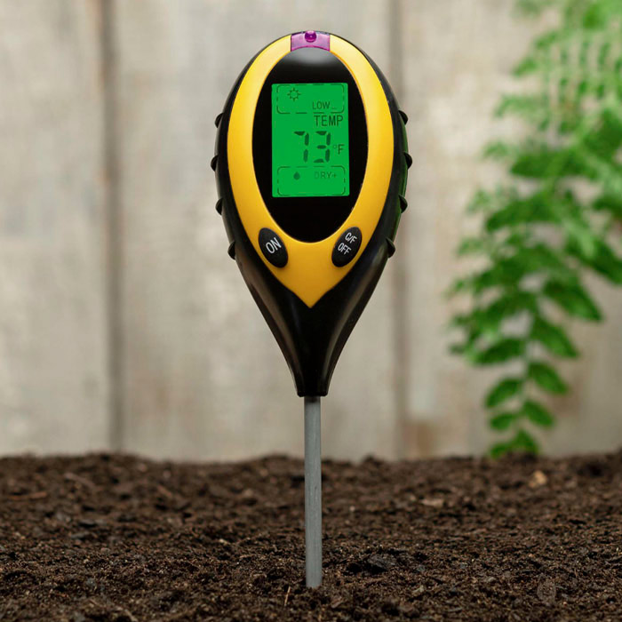Tailor your watering and fertilisation plan to the specific needs of your plants, and make sure they get the ideal amount of nutrients, water and sunlight for optimal growth.