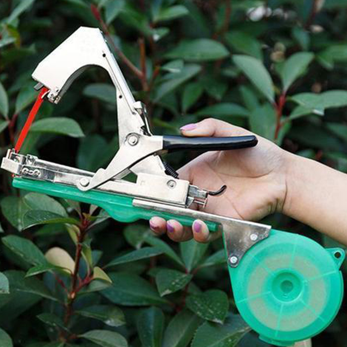 TapeBundle, garden stapler with straps and staple sets - Image 6