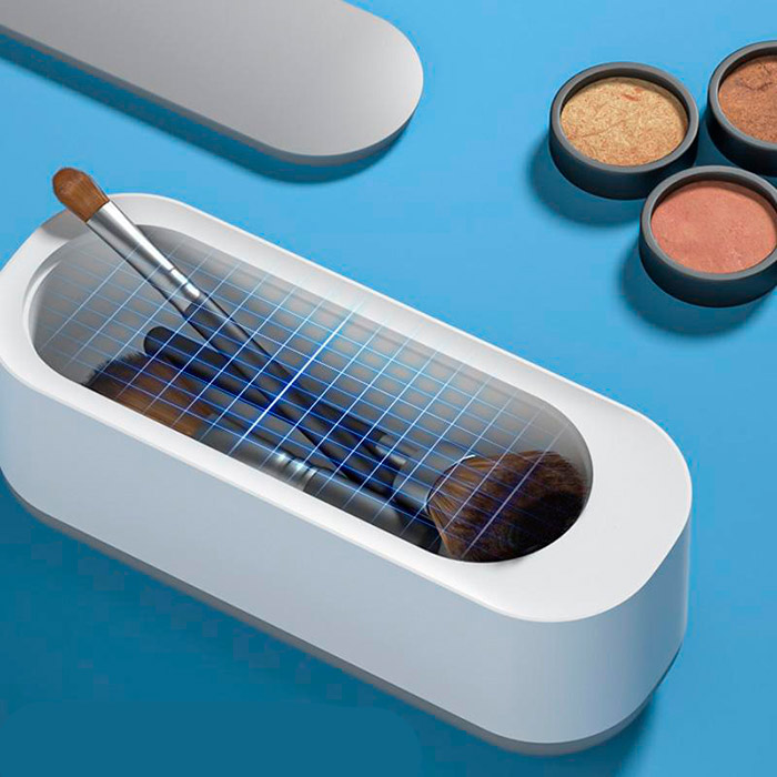 A great choice for deep cleaning sensitive items such as glasses, cleaning accessories, waterproof watches or dentures!