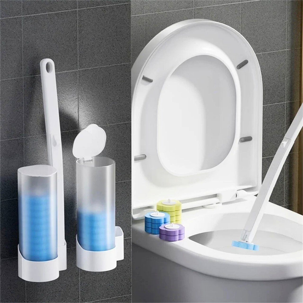 Sponges that can be changed without touching them allow for perfect cleanliness and hygiene.