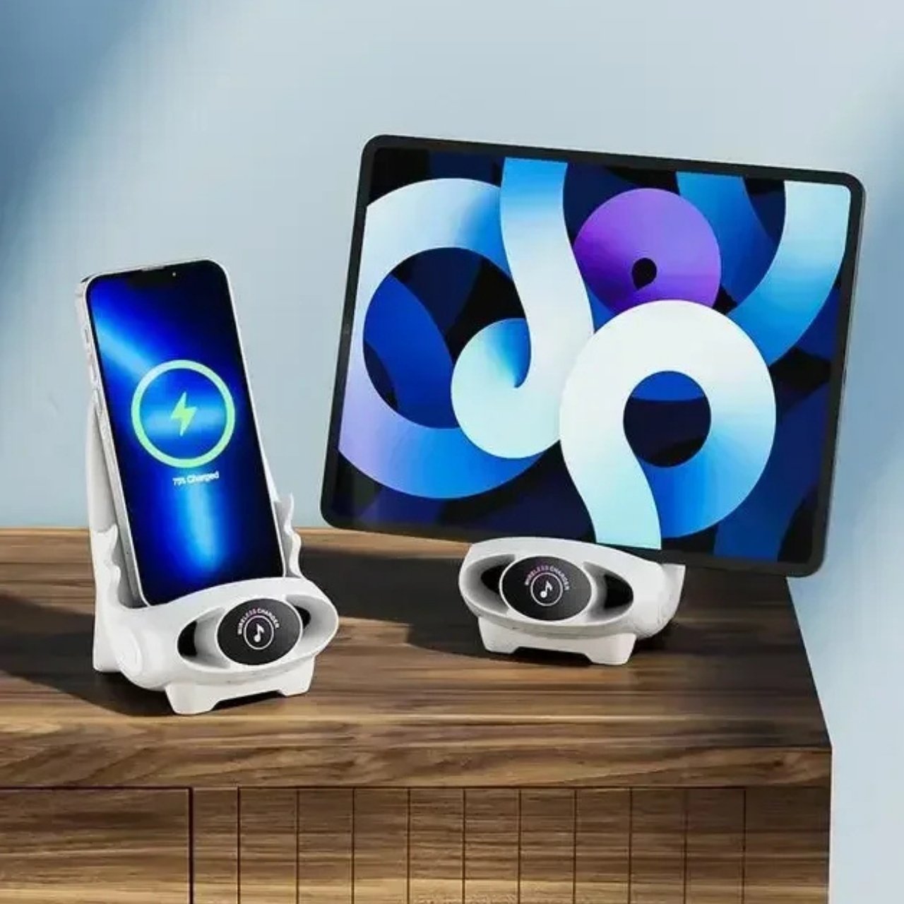 WirelessCharger, a wireless fast charger and phone holder in one - Image 6