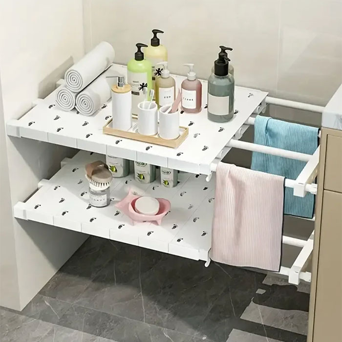 The length of the shelf can be adjusted, so it fits in any wardrobe.