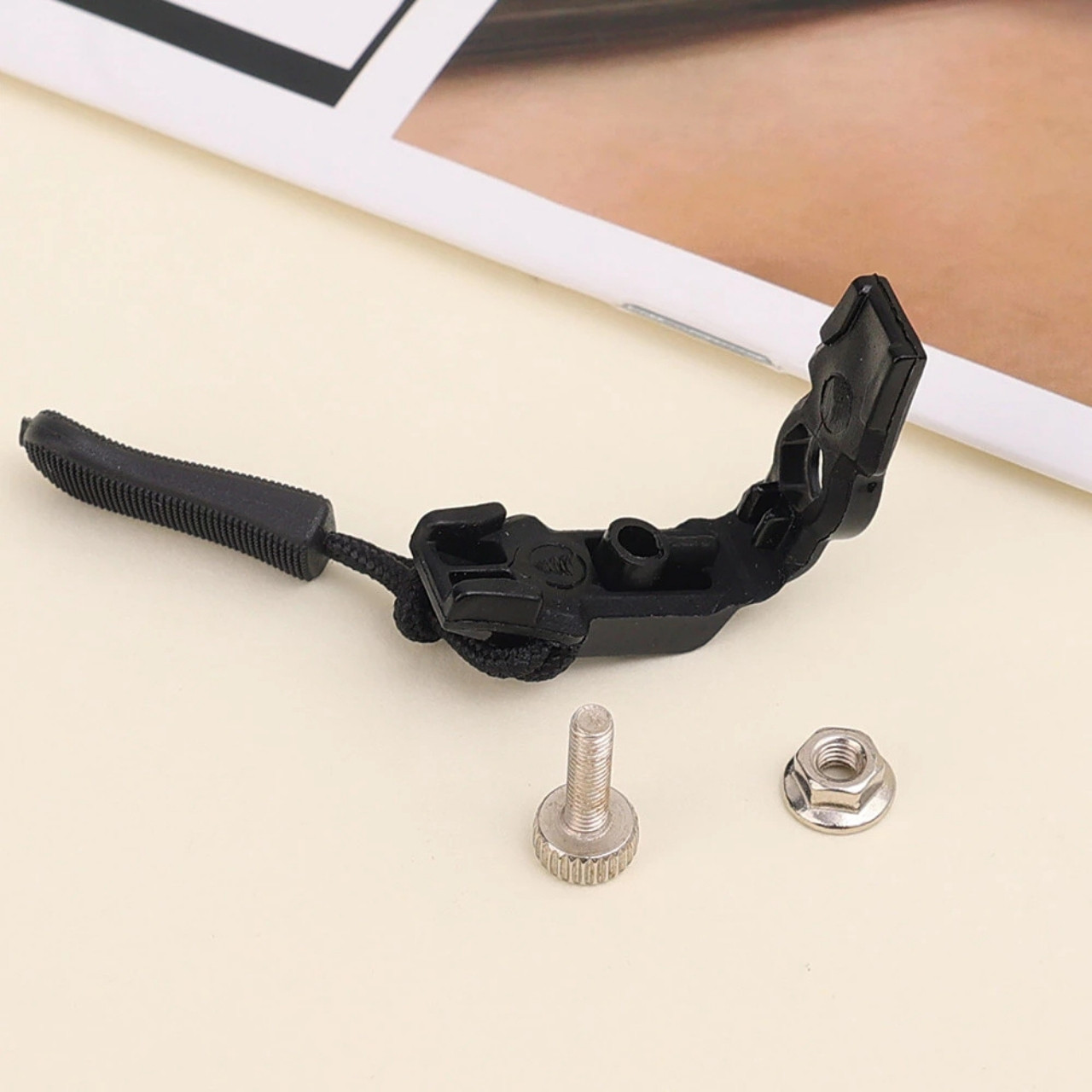 Quick repair without tools or sewing!
